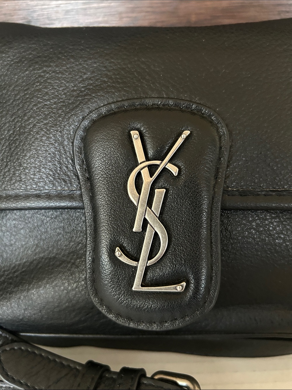 Beautiful Black Pebbled Leather Crossbody with Silver Logo - Picture 5 of 15